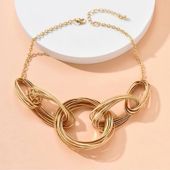 Inc International Concept Gold Statement Circle Necklace - Picture 4 of 12